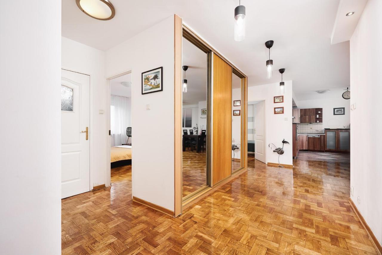 Apartament Lumina Spacious Near The Railway Station
